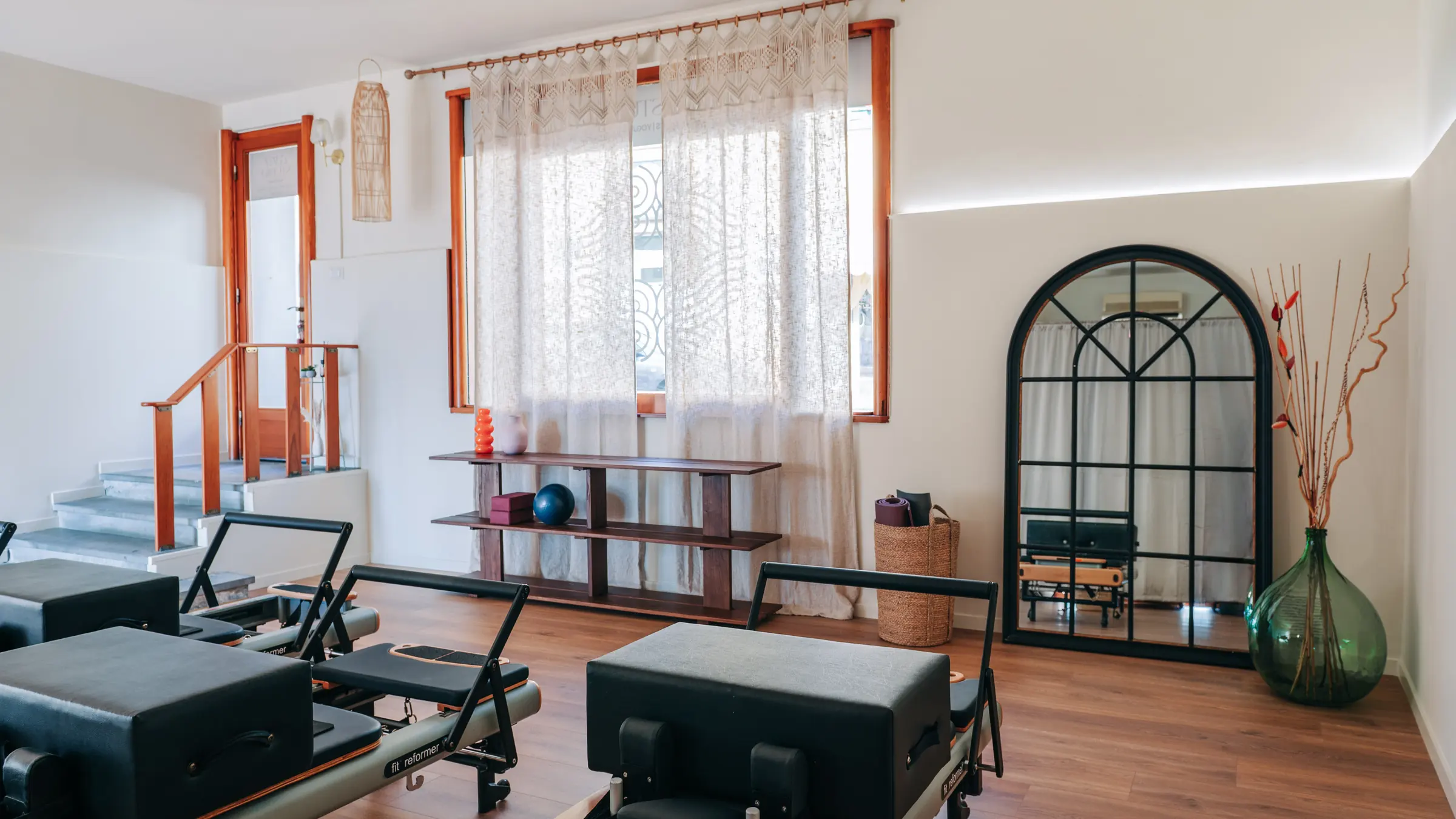 Sala Pilates Reformer di Cora Studio a Montale, in provincia di Pistoia